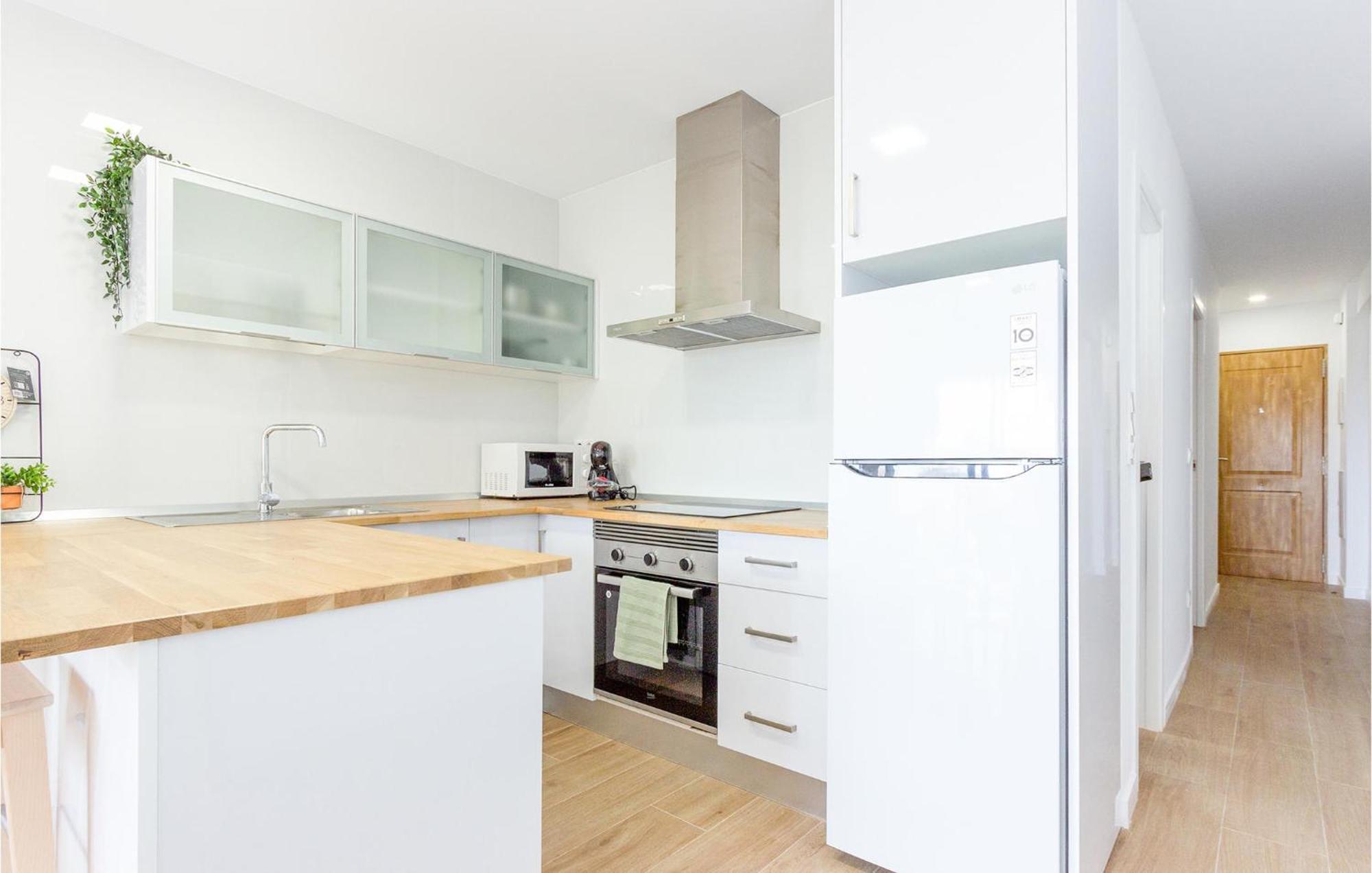 Lovely Apartment In Santa Pola With Kitchen ภายนอก รูปภาพ