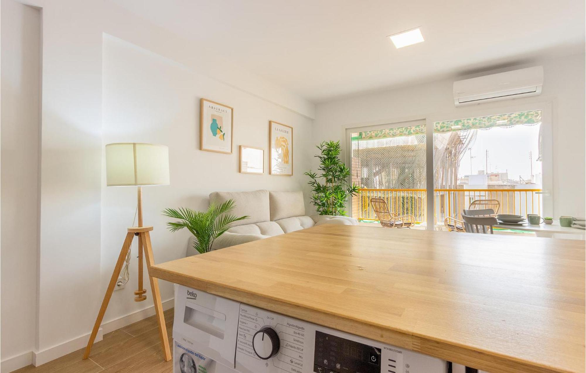 Lovely Apartment In Santa Pola With Kitchen ภายนอก รูปภาพ